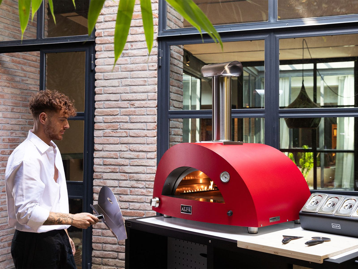 Alfa Moderno 3 Pizze 43-Inch Outdoor Gas Pizza Oven - Ruby Red