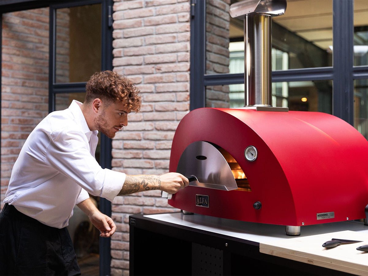 Alfa Moderno 3 Pizze 43-Inch Outdoor Gas Pizza Oven - Ruby Red